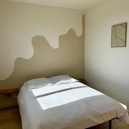 Maison Contemporaine A Saint-leonard Анже
