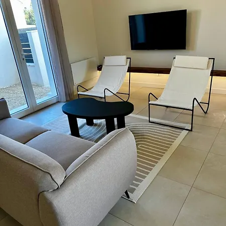 Maison Contemporaine à Saint-léonard Angers