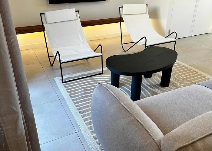 Дом отдыха Maison Contemporaine A Saint-leonard