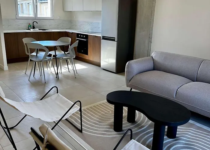 Maison Contemporaine A Saint-leonard Дом отдыха *